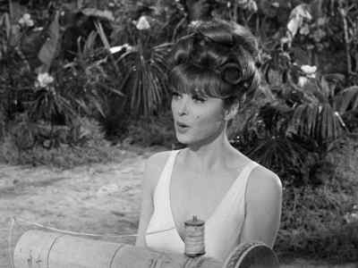 - Whose raincoat is that?
- Oh, it's mine. - Gilligan's Island