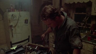 Why are my batteries not charged - Texas Chainsaw Massacre: The Next Generation