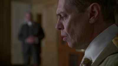 - Why are you hovering?
- Carl heeley wants a word. - Boardwalk Empire