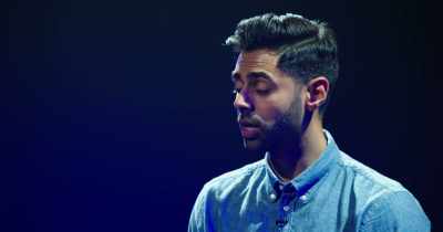 Why are you hunting down people
from your past like a psycho? - Hasan Minhaj: Homecoming King