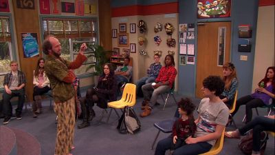 -Why are you laughing like that? - iCarly
