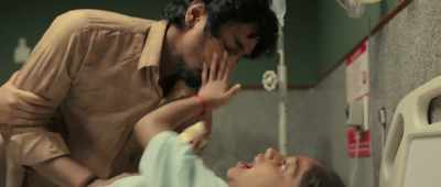 Why are you letting her hit you? Hold her
hand Step back, Eesu. Step back! Come. - Chithha