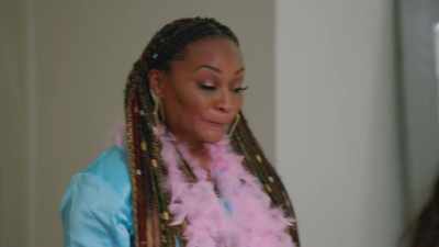 - Why are we so good
at this game? - The Real Housewives Ultimate Girls Trip