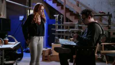 Why can't August just give - Famous in Love