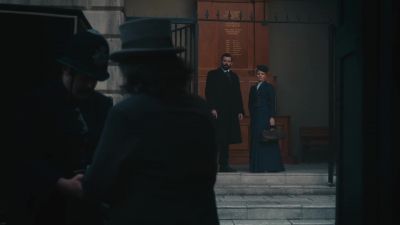 -Why did he do it, do you think? - Miss Scarlet and the Duke