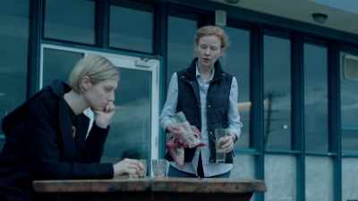Why did you leave
Gillian Baxter - The Kettering Incident