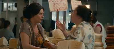 -Why did you sell it?
-My husband fell into debt. - My Happy Family