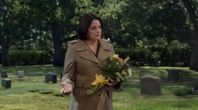 Why did you spit on my husband's grave? - Mom