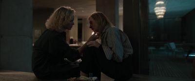 Why didn't you go to the police? - TÁR