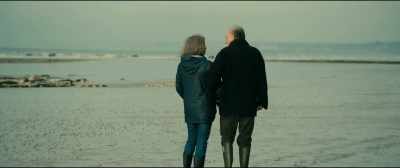- Why didn't you put me on?
- She didn't want me to. - An Impossible Love