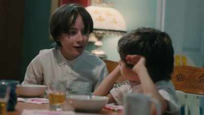 Why do you always have to act
like you're two years old? - House of Chains