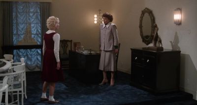Why do you deliberately defy me - Mommie Dearest