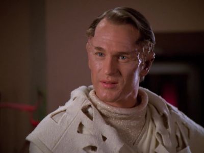 Why do you have to be so nice? - Star Trek: The Next Generation