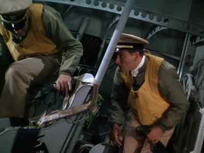 Why do we need oxygen masks
in a pressure cabin? - Dive Bomber