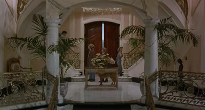 Why do you reckon they got two sets of steps - The Beverly Hillbillies