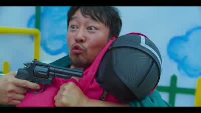 Why do some people got easy shapeswhile we all get shitty umbrellas, huh? - Squid Game