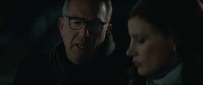 Why does a young
woman who, - Molly's Game