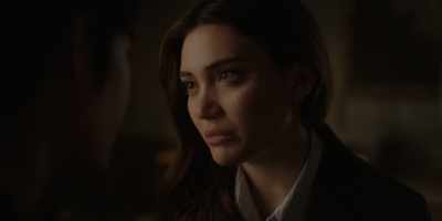 Why does it feel like
you're breaking up with me, - Vampire Academy
