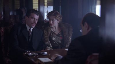 Why does she have to write
her name? - Agatha Christie's Poirot