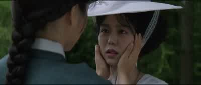 Why does the candy taste different? - The Handmaiden