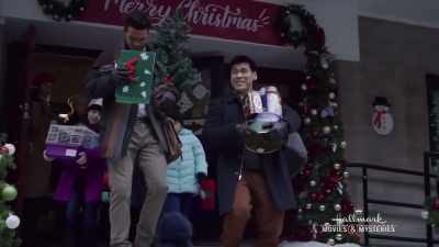 Why does the day
before Christmas break - Hope at Christmas