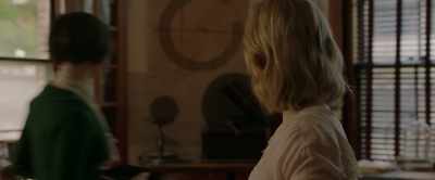 - Why doesn't it work?
- Uh... - Professor Marston and the Wonder Women