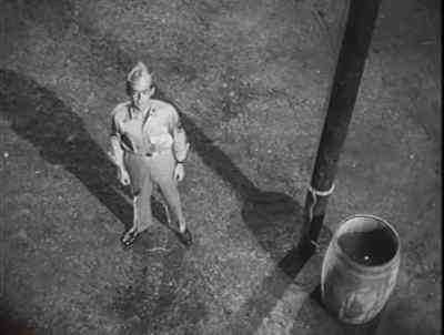 Why don't you ask me what it feels like to be a freak - The Amazing Colossal Man