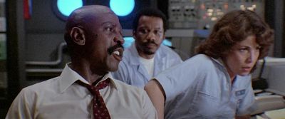 Why don't we blow it up - Jaws 3 D