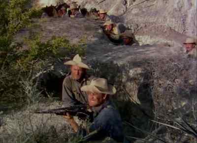 - Why don't they come at us?
- Ask Bannon. - Arrowhead