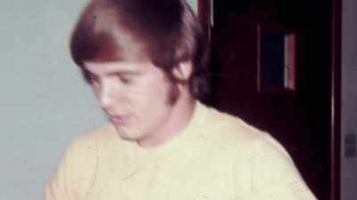 Why don't you come
sing a song with us?" - If I Leave Here Tomorrow: A Film About Lynyrd Skynyrd