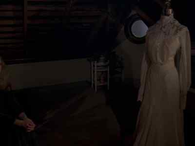 Why don't you destroy the dress? - The Two Worlds of Jennie Logan