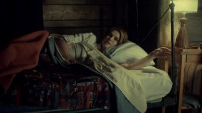 - Why don't you go to sleep?
- Why don't you go to sleep? - Haven