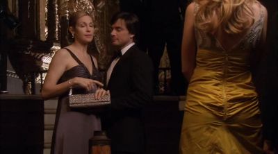 Why don't you guys head, um, up to our seats? - Gossip Girl