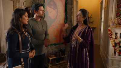 Why don't I show
you to your rooms, - Christmas with the Singhs