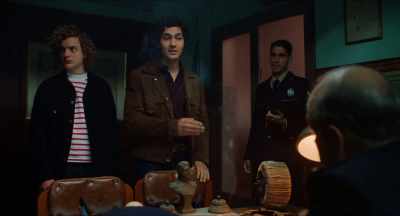 Why don't you let us go home
and come back with the papers? - El Angel