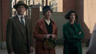 Why don't we take a look - Frankie Drake Mysteries