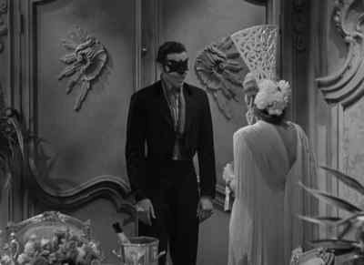 Why don't you take off your mask? - The Devil Is a Woman