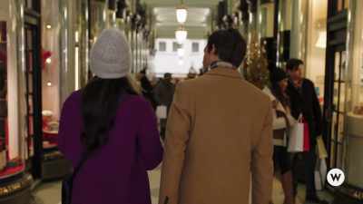 Why don't we try the market
in St James's Park? - Jolly Good Christmas