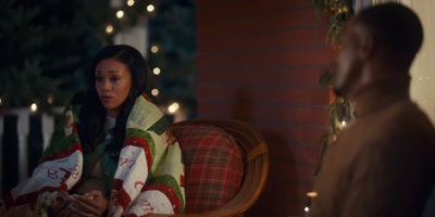 - Why don't you want to do it?
- Because it's a lot of work. - Christmas with a Kiss