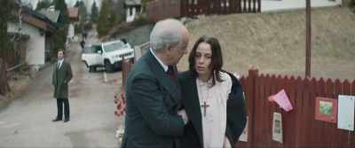 Why haven't they called me in
for questioning, attorney? - The Girl in the Fog