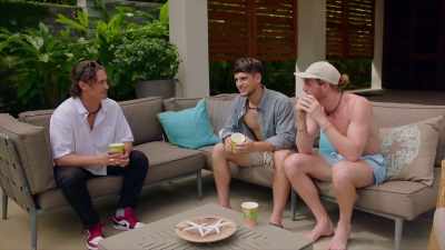 Why is he going to Kiera?
- That's who he wanted to chat with.
- I thought he was going toCoco. - FBOY Island NZ
