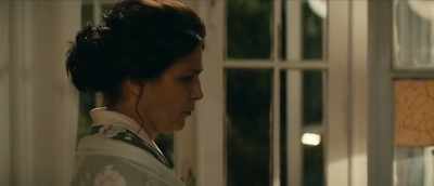 -Why?
-I never liked her. - My Happy Family