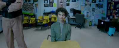 Why is this weird
girl staring at me? - Eat Brains Love