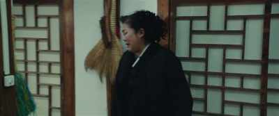 Why isn't your hotshot daughter
from Seoul here?! - Innocence