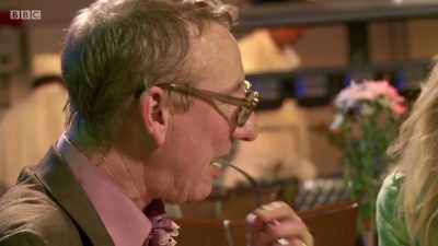 Why is it that men felt the need to test themselves with the curry? - Back in Time for Dinner