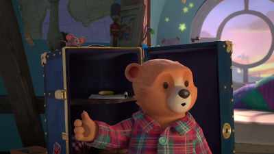 -Why, it's just a mouse!
-[screaming] - The Adventures of Paddington