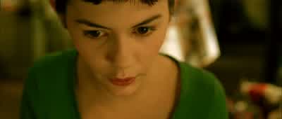 Why keep taking your picture all over townonly to throw them away? - Amélie