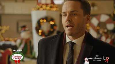 - Why not that for the
theme, Christmas magic? - Christmas by Starlight