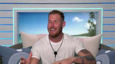 >> WHY NOT TAKE THE GAME WE
PLAYED TODAY, MIX IT AROUND AND - Love Island