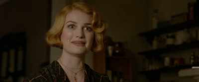 - Why?
- Oh, well, you know... - Fantastic Beasts: The Crimes of Grindelwald